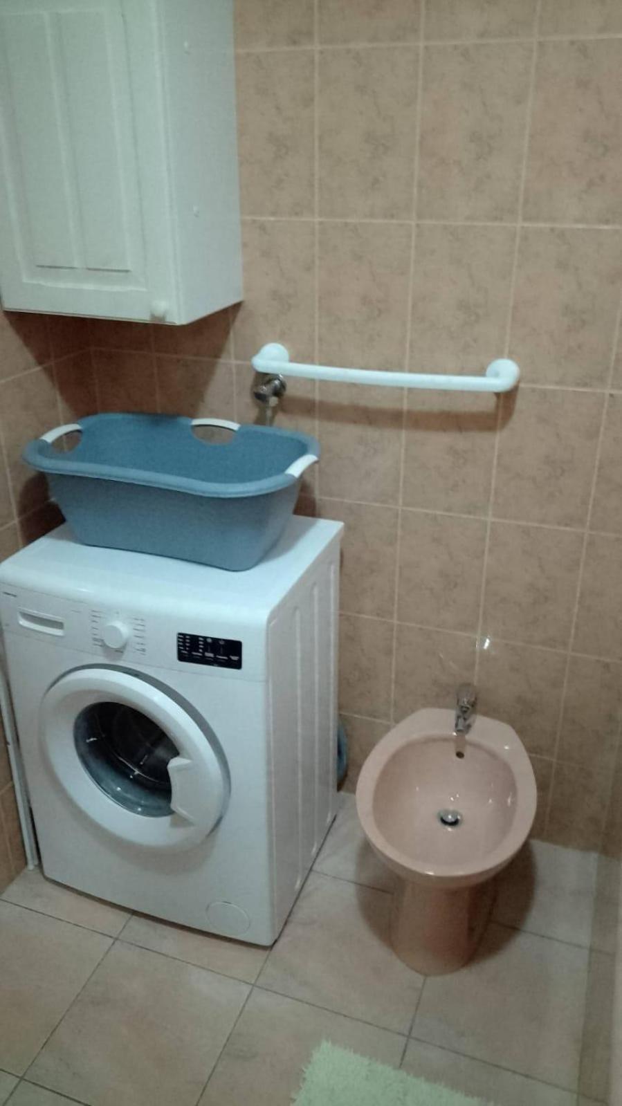 Apartmani Ledenko Kastela Bagian luar foto